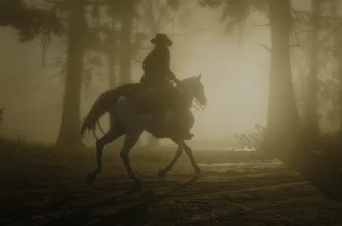 Arthur Morgan riding a white Arabian horse in the swamp near Lagras.